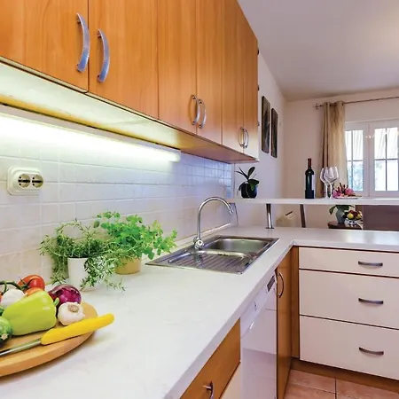 Three-bedroom Bosanka With Sea View 08 Ντουμπρόβνικ