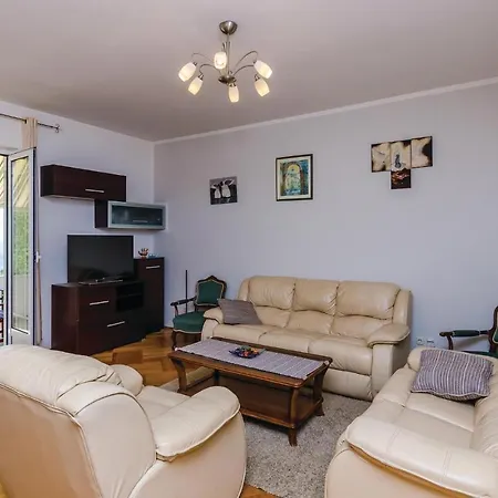Three-bedroom Bosanka With Sea View 08 * Ντουμπρόβνικ