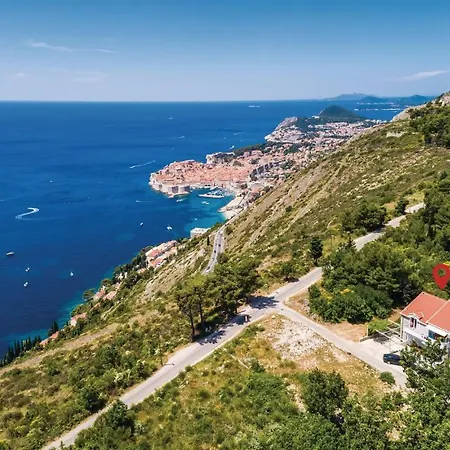Three-bedroom Bosanka With Sea View 08 * Ragusa